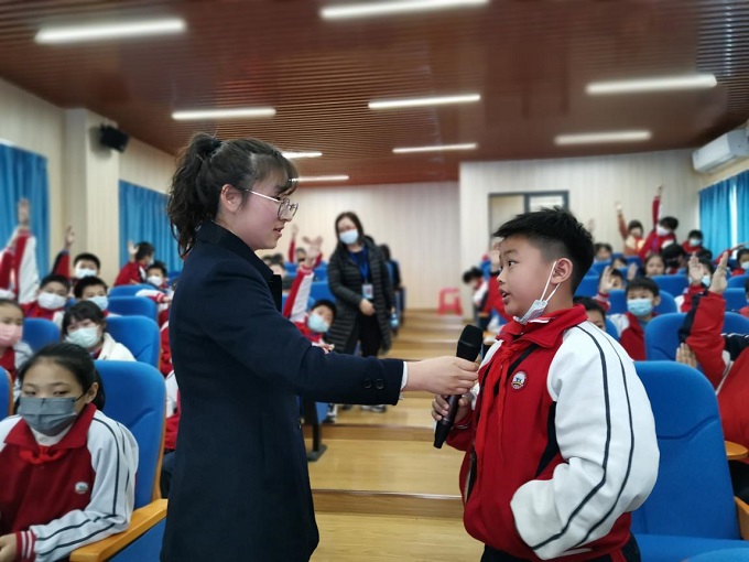 ���ļ커δ���Ļ��������ѧ·�Ϸ��ι�â